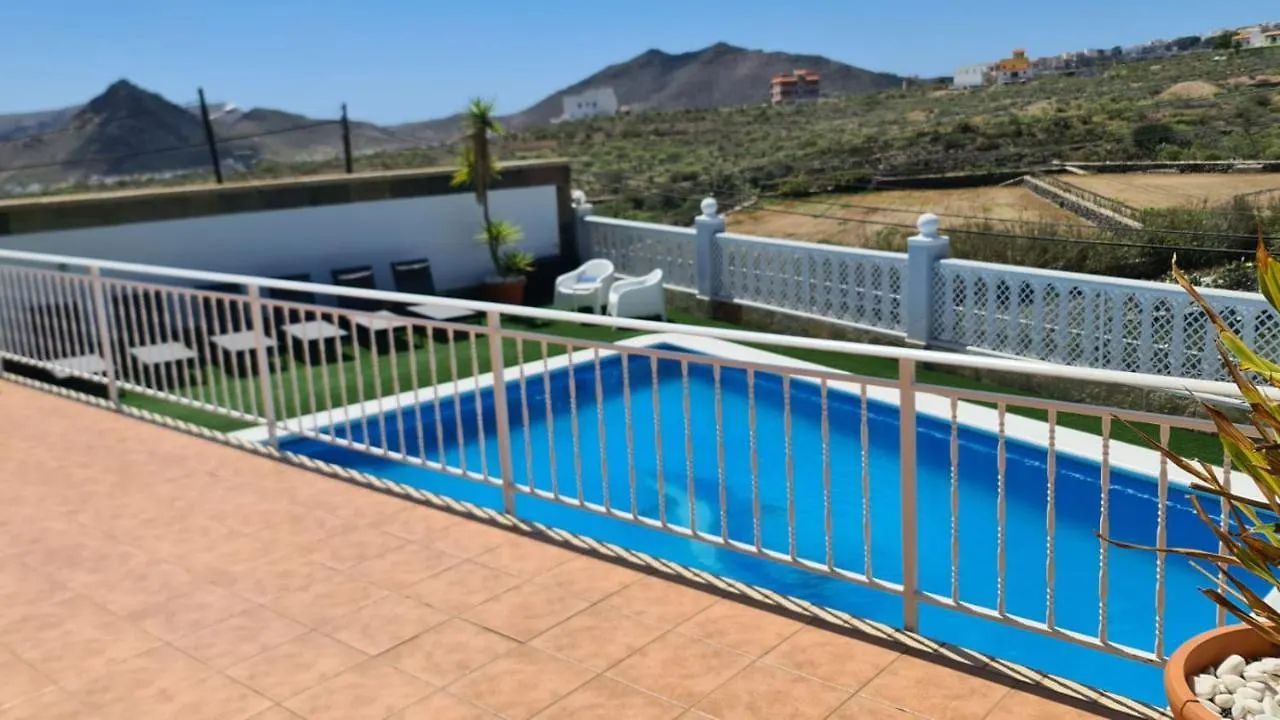 Villa Gaelca Arona  0*, Arona (Tenerife) Spain