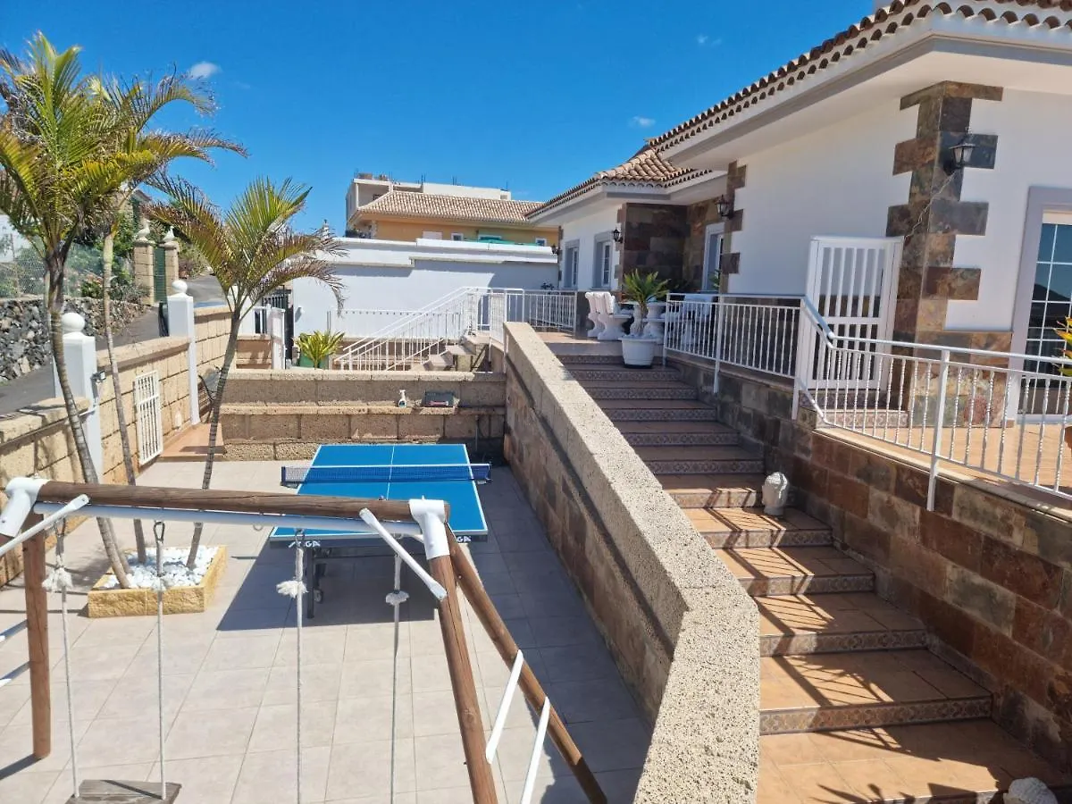 Villa Gaelca Arona  0*, Arona (Tenerife) Spain